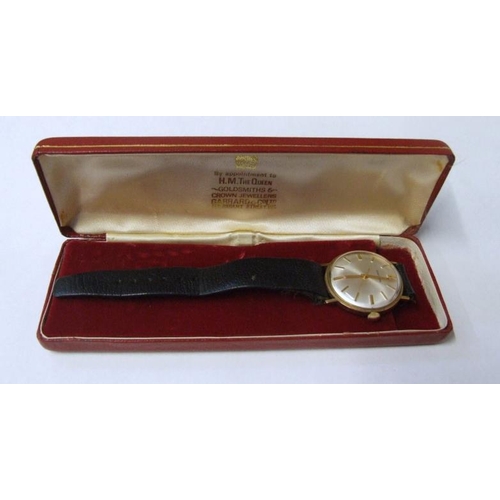 228 - 9ct Gold Garrards Gents Wristwatch with silvered dial, gilt baton markers, gilt hands with sweep sec... 