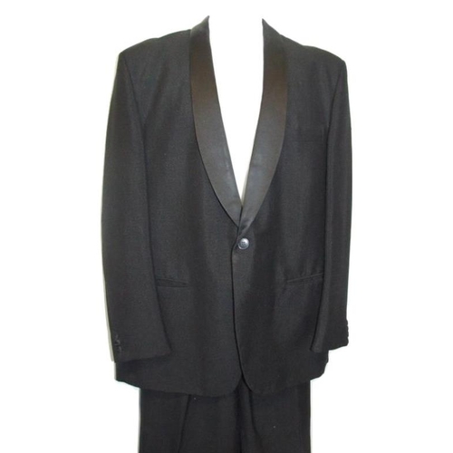 463 - Mens Vintage Harrods Black Worsted & Mohair Tuxedo Jacket, approx. 48