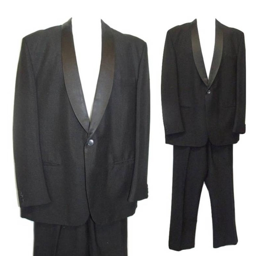 463 - Mens Vintage Harrods Black Worsted & Mohair Tuxedo Jacket, approx. 48