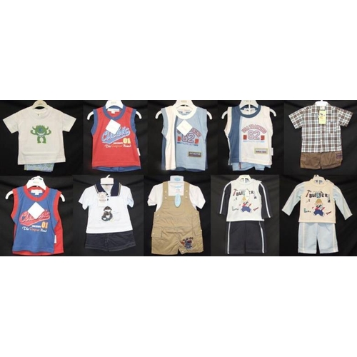 550 - As New Boys Clothing Age 6 - 9mths & 6 - 12mths: Trendee T-shirt & shorts set, Baby C dungaree set, ... 