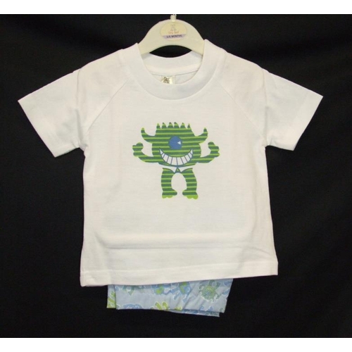 550 - As New Boys Clothing Age 6 - 9mths & 6 - 12mths: Trendee T-shirt & shorts set, Baby C dungaree set, ... 