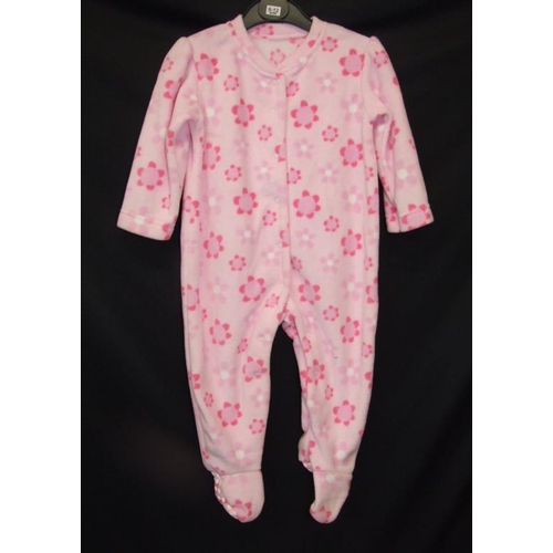 561 - As New Girls Clothing Age 9-12mths: Disney Minnie Mouse T-shirt, 2 pink sleep suits, 2 Bambini dress... 