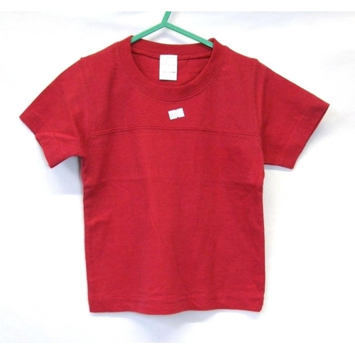 589 - As New Childrens Clothing Age 1-2 yrs: pair navy blue jogging bottoms, red T shirt, 2 white T shirts... 