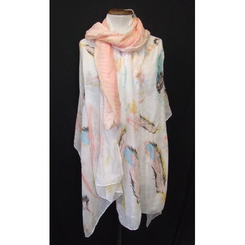 500 - 30 Scarves incl. cotton squares, chiffon, silk etc.