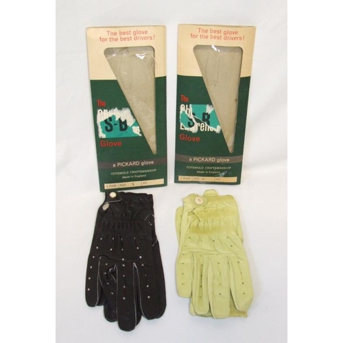 525 - 2 Pairs of Vintage Leather Driving Gloves, size 8, as new in original packaging