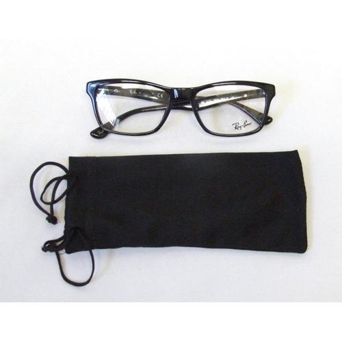 519 - Pair Rayban RB 5279 2000 Glasses for prescription lenses