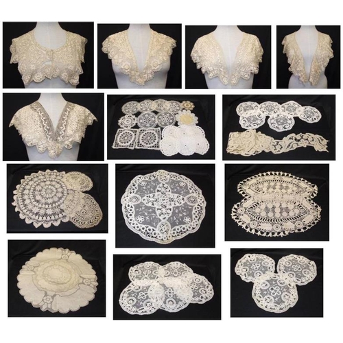 531 - 5 Antique Lace Collars, Lace Doilies & Set of Table Linen