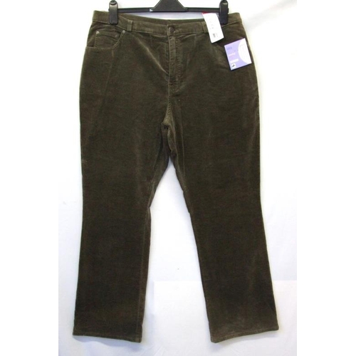 534 - Ladies Trousers & Jeans Size 18: St Bernard blue jeans as new with tags, M&S blue jeans, M&S olive g... 