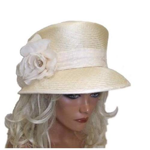 485 - Ladies Debut Pink/Navy/Lilac Occasion Hat in Debut hat box, Ladies Peter Bettley Cream Occasion Hat ... 