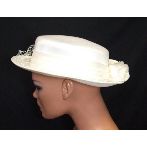 595 - Hat Box Cream Satin Hat & 11 Vintage Scarves incl. St Michael, Debenhams etc.