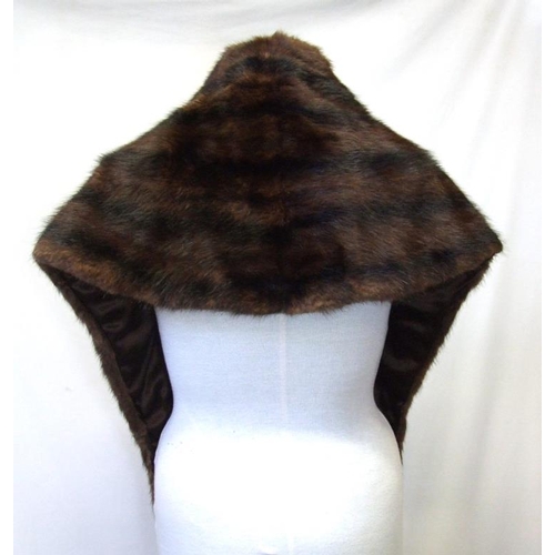 654 - Ladies Vintage Mink Stole