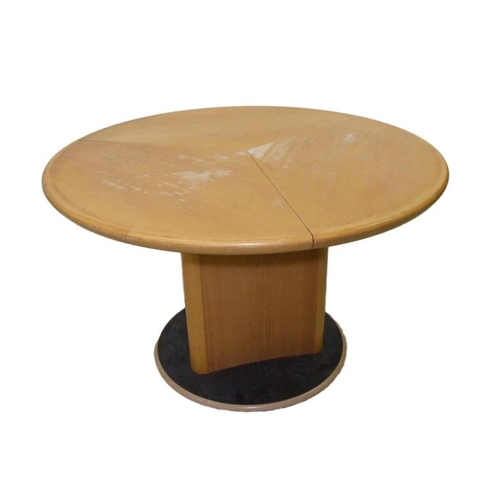 13 - Skovby Denmark Beech Circular Table with 3 interlocking leaves & Jupe expanding mechanism with 3 ext... 