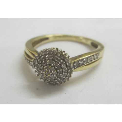 348 - 9ct. Gold Diamond Cluster Ring size Q 1/2