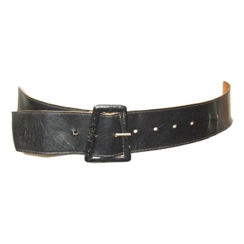 782 - 11 Vintage Belts