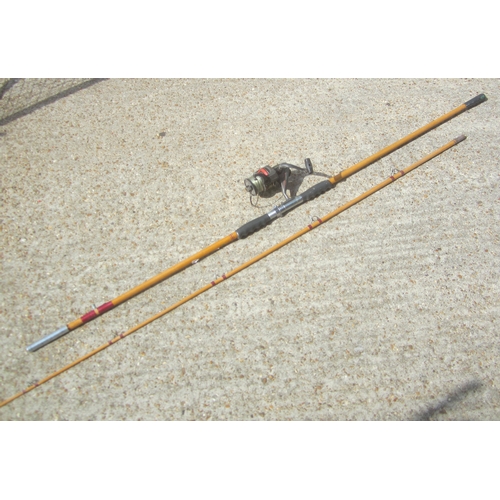 2 Part Fishing Rod & Butterworth Project 8000GT Reel