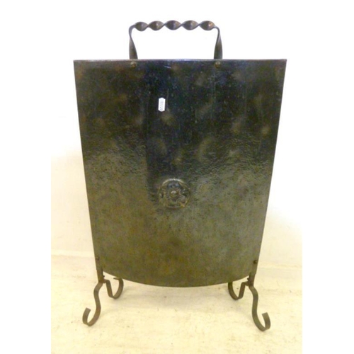 335 - Beaten Metal Fire Guard with Tudor rose decoration (BWL)