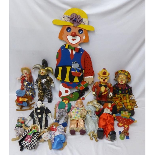 Musical best sale clown doll