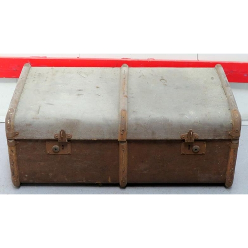 2 - Canvas covered Trunk (BWL)