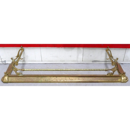 8 - Brass Fire Kerb with raised tool stands (A14/FWR)