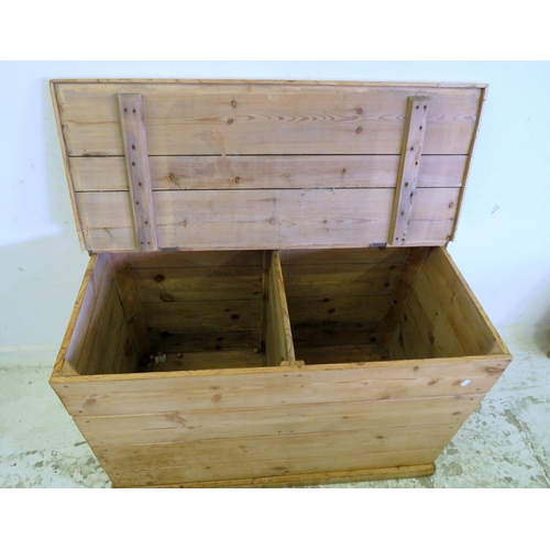 83 - Pine Storage Trunk Hinged Lid, W 42½