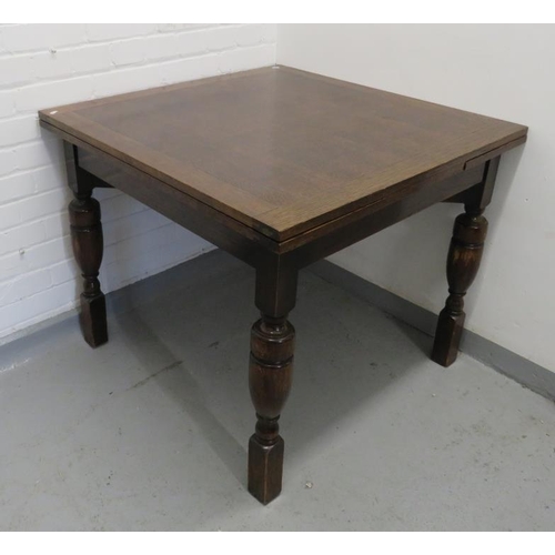 75 - Oak Draw Leaf Dining Table approx. 91cm x 91cm unextended (with extra leaf) on bold turned supports ... 