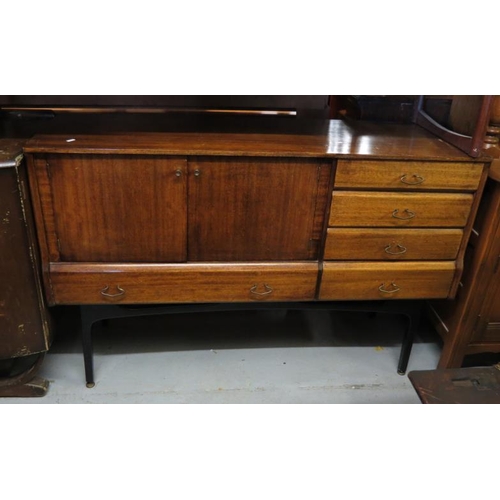 91 - Retro Mahogany Sideboard, right hand side with 4 drawers, hinged doors to left hand side, over long ... 