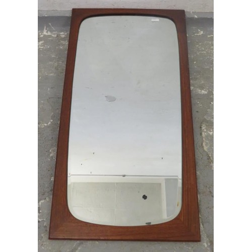 39 - Retro Teak Framed Bevel Glass Shaped Oval Wall Mirror (A5)