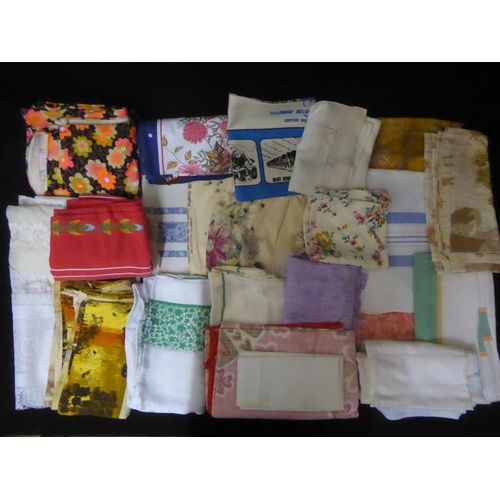 1630 - Linens, Tablecloths, Curtains etc. (1 Box)