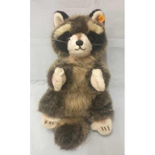 129 - Steiff no. 071201 Racoon approx. 31cm H