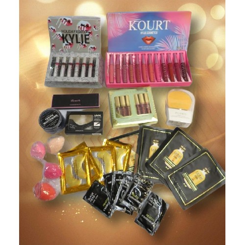 34 - Kylie Kourt Long Lasting Lips Holiday, 4 gold stock solution 24k moisturiser brightening masks, 4 cr... 