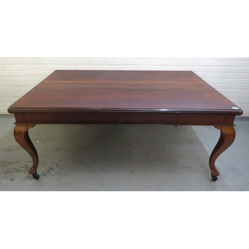 50 - Mahogany Rectangular Rounded Corner Dining Table on cabriole supports with raised castors approx. 1.... 