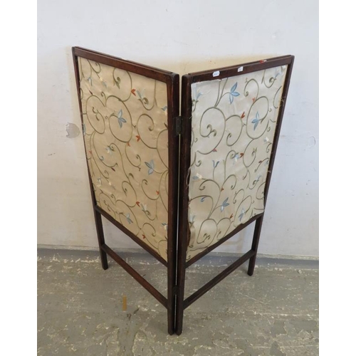 12 - 2 Fold Oriental Style Screen with silk panels A5 FWR