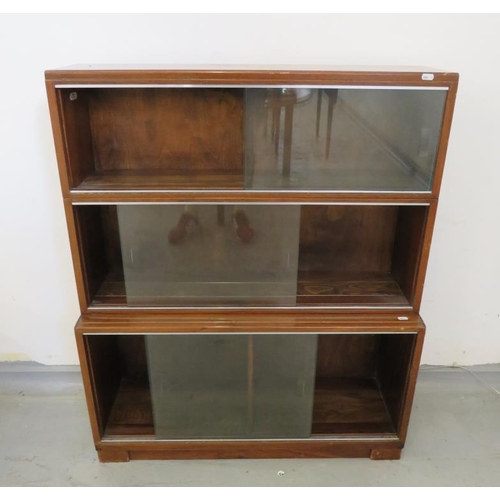 20 - Minty Library Specialist Glass Fronted 3 Section Bookcase approx. 89cm W x 108cm H A1