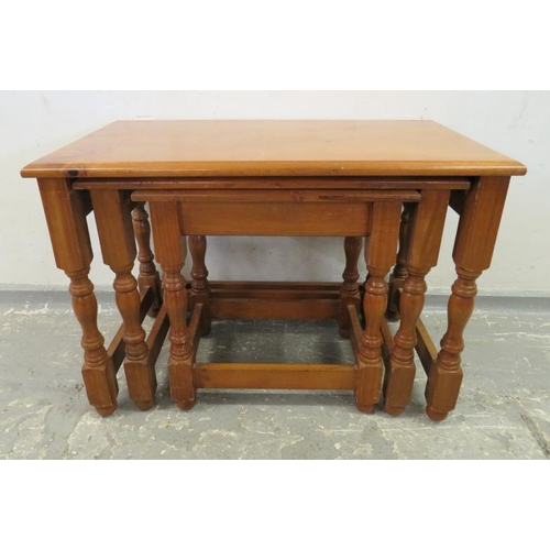 23 - Set of Pine Rectangular Low Coffee/Occasional Tables, nest of 3, turned supports, largest approx. 73... 