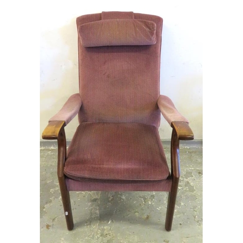 156 - Parker Knoll Chair approx. 46cm H (107cm) x 68cm W x 75cm D FWL