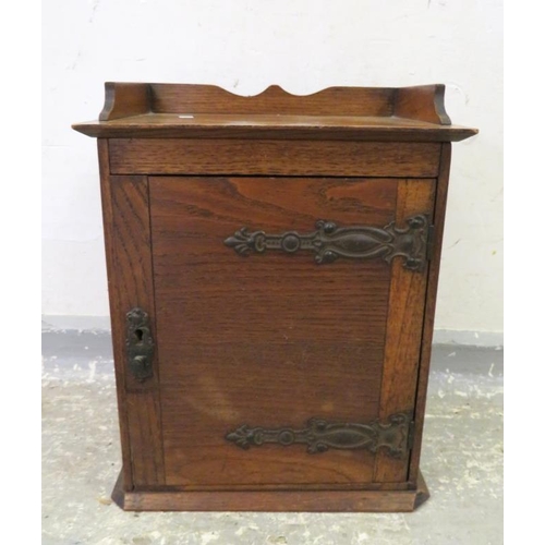 6 - Oak Small Table Top Cabinet, right hand hinged door, press plate hinges, with key, upstand approx. 2... 