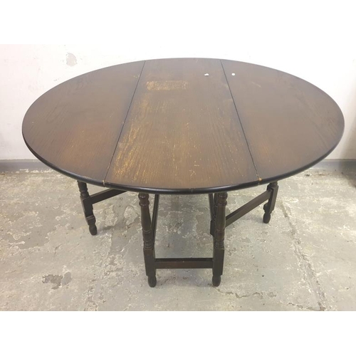 34 - Varnished Gateleg Table, baluster turned supports, D-shaped drop flaps approx. 1.2m L    A2/3