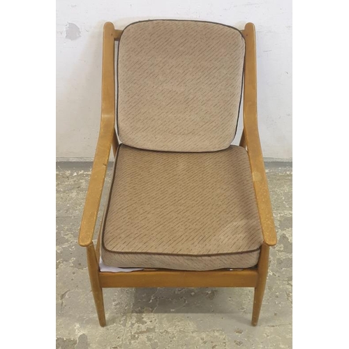 150 - Peter Hvidt Style/Scandart Happy Chair Mid Century Beech Lounge Chair with beige cushions (A1)