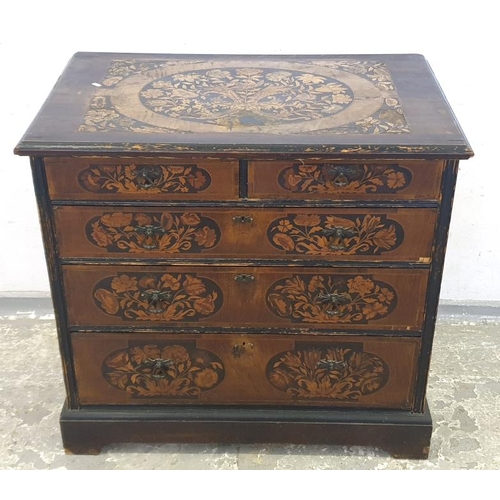 82 - Marquetry William & Mary Chest of Drawers, 2 Short & 2 Long. 18th century, oak lined, dove tail join... 