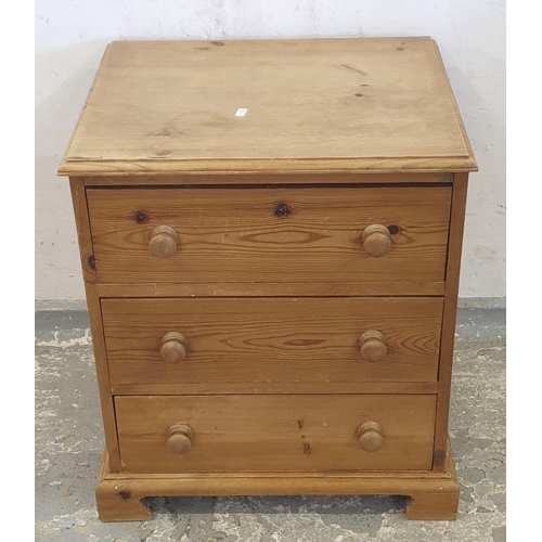 59 - Pair of Pine Bedside Cabinets with 3 drawers (A1)