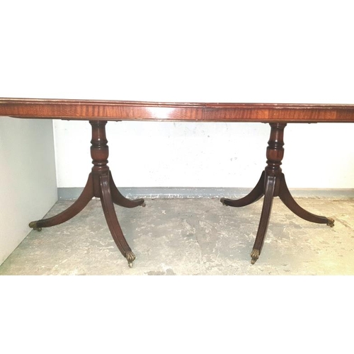 219 - Mahogany Regency Style Dining Extending Table on twin pedestal brass castored supports (A10)