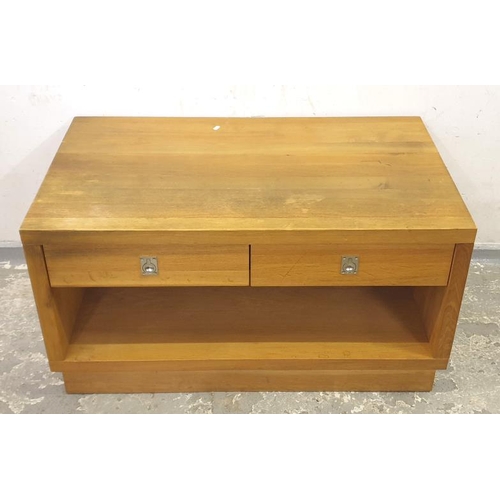 53 - Coffee Table with 2 drawers & Nest of 3 Interlocking Tables A/f (2) (F 2/3)