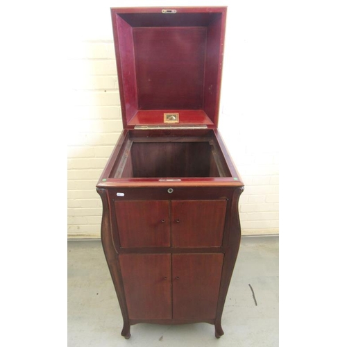 18 - Victorian Mahogany Music/Gramophone Cabinet approx. 108cm H x 50cm W x 55cm D A3