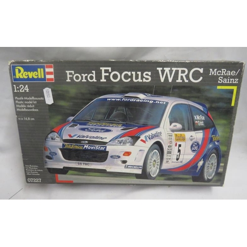 1224 - Revel Ford Focus WRC McRae/Sainz 1:24 Plastic Model Kit 07227