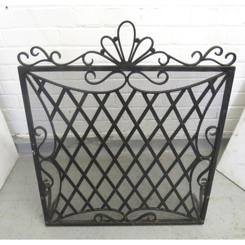 43 - Black Wrought Iron Fire Guard approx. 66cm W A14