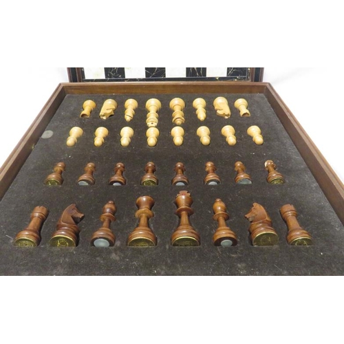 World Chess Federation Chess Set, board being lid for chess pieces ...