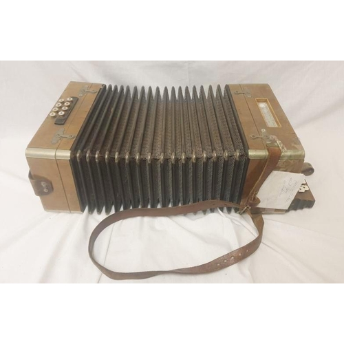 1246 - S.Vallier Lutherie Accordion