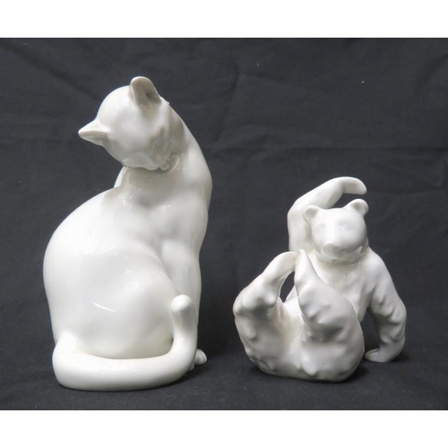 Blanc de Chine Vienna Seated Cat approx. 15cm H & Bear approx. 10cm H (2)