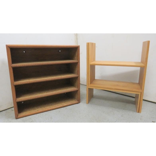 33 - Interlocking Blonde Wood Shelves & miniature bookcase/set of 3 shelves approx. 40cm x 13cm D x 39cm ... 