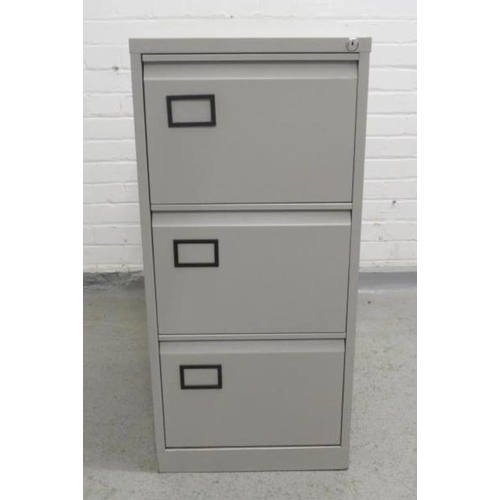 3 Drawer Grey Filing Cabinet approx. W: 47xD:62XH:102CM(A10)